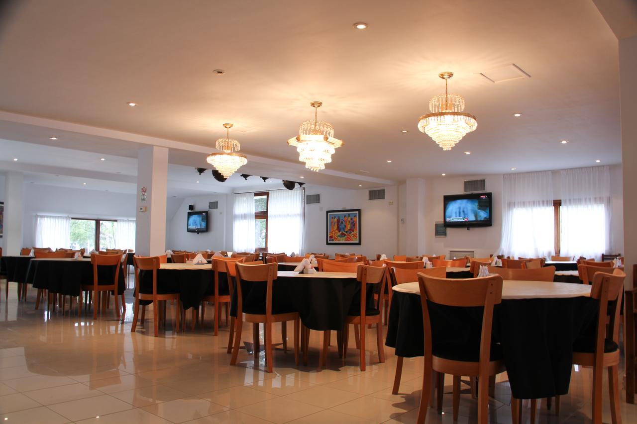 Hotel Arenas Pinamar Exterior photo